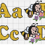 Quadro Mãe segurando Bebê Delicado