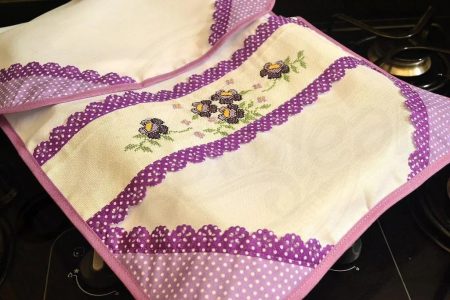 Capa para Tabuleiro BordadoPontoCruz 08