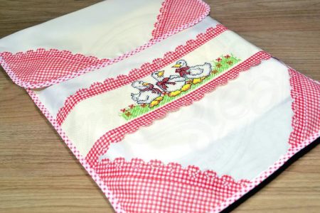 Capa para Tabuleiro BordadoPontoCruz 09